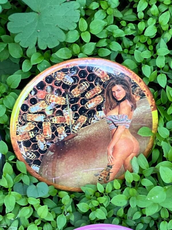 3" Buttons - Image 4